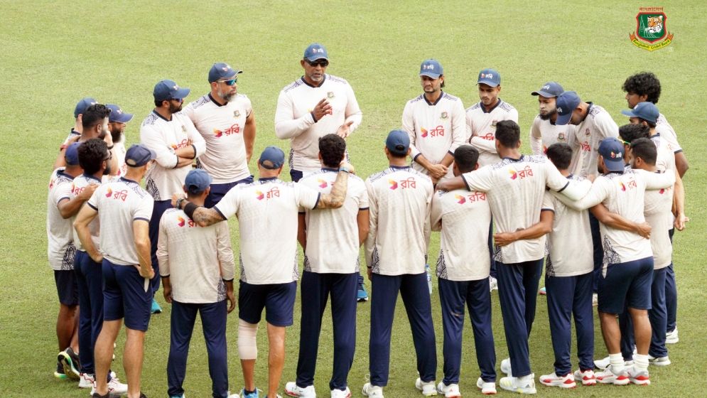 দক্ষিণ আফ্রিকার বিপক্ষে দুই ম্যাচ সিরিজের প্রথমটি হেরে চাপে আছে বাংলাদেশ